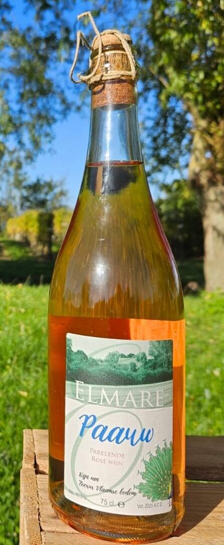 Paauw : parelende roséwijn